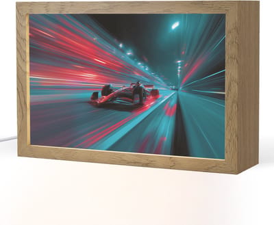 Nachtlampje 30x20 cm - Kinder lampje - Raceauto - Rood - Snelheid - Tafellamp kinderkamer - Slaapkamer lamp - Bedlamp kinderen - Kinderlampje stopcontact - Wandlamp babykamer - Nachtlampjes