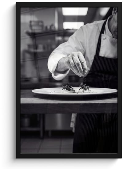 Poster in lijst - Fotolijst 40x60 cm - Posters - Chef - Garnering - Gerecht - Posterlijst zwart - Decoratie - Wanddecoratie woonkamer - Muurdecoratie slaapkamer