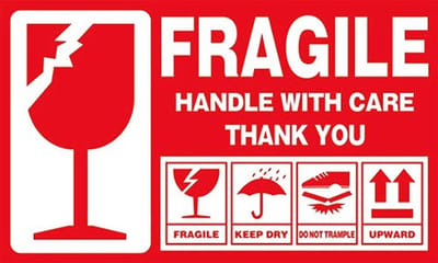 300 stuks 'Fragile' Verpakking Stickers - Waarschuwing Labels voor Verzenddozen - Handle with Care - Deze Kant Boven - Niet Vertrappen