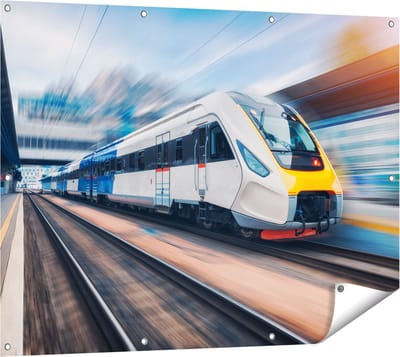 Gards Tuinposter Trein bij het Station - 120x90 cm - Tuindoek - Tuindecoratie - Wanddecoratie buiten - Tuinschilderij