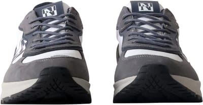 Lage leren sneakers
