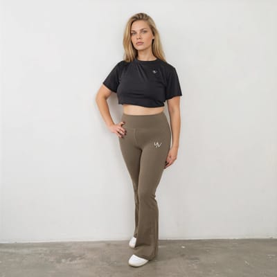 YV SPORT Flared Sportlegging dames Chicago - Hoge taille met stevige band - Premium kwaliteit - Squat-proof - Flared pijpen - Comfortabel en zacht - Fitness en sportlegging - Sportkleding dames - Groen - Maat S