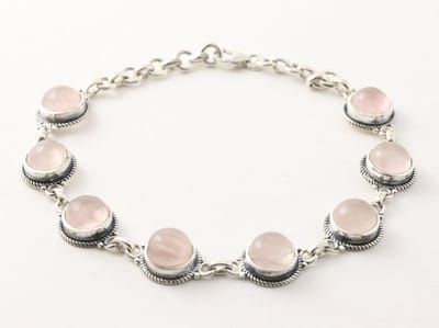 Bewerkte zilveren armband met rozenkwarts