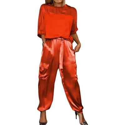 Dames Pendeloutfit Elegante Satijnen Dames Broekpak Set met Vetersluitdetail Zakken Stijlvolle O-Hals Top Broek voor Casual L red