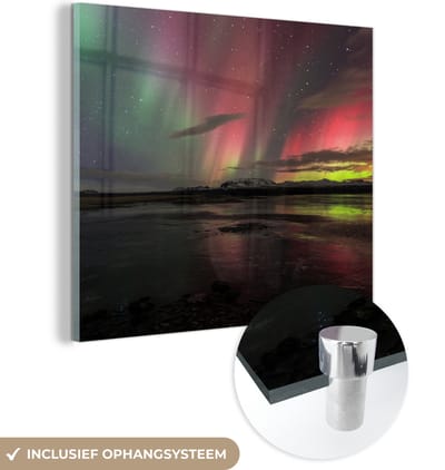 MuchoWow® Glasschilderij 50x50 cm - Schilderij acrylglas - Noorderlicht - IJsland - Kleuren - Foto op glas - Schilderijen
