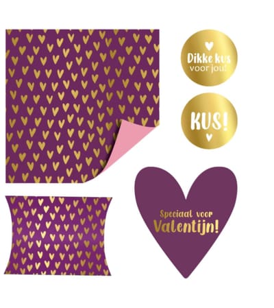 Inpakset Valentijn - liefde lots of love - paars - hartjes - cadeauzakje - leuk inpakken - valentijnsdag - kusjesdag