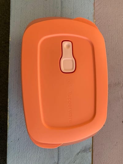 Tupperware Crystal Wave Magnetronbord , 1 liter , zalmkleur