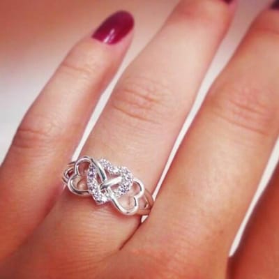 Huitan Kleur Hart Vingerring Dames met Glanzende CZ Mode Dagelijkse Draag Accessoires Veelzijdige Liefdesringen Sieraden voor Feest 7 beige