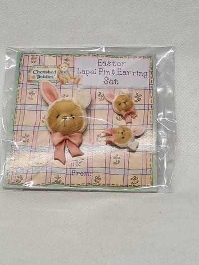 Easter oorbellen en broche 156574 Cherished Teddies
