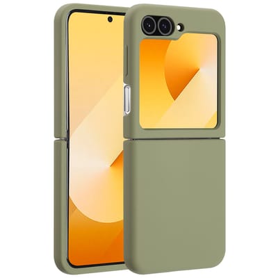 Accezz Hoesje - Geschikt voor Samsung Galaxy Z Flip 6 - Liquid Silicone Backcover met Magnetische Ring - Cooper Green