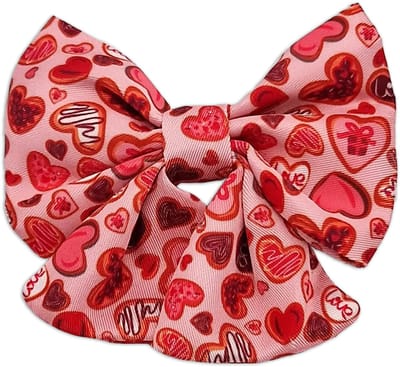 Damesstrikje Voor Honden - Feestelijk Strikje Voor Teefjes - Roze - Rood - Hartjes - Love at First Bark - Paw My God! - Maat L