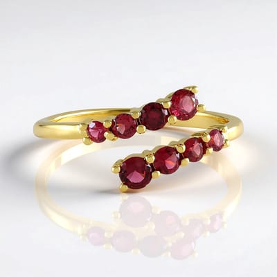 Cavill - Rode Spinel Ring - 925 Sterling Zilver Verguld - 0,56 ct Tanzaniaanse Spinellen - Asymmetrische Prongzetting - Elegante Ronde Sieraden