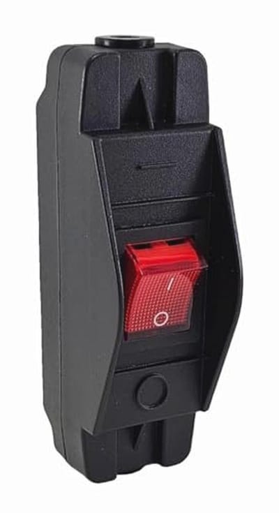 Robuuste snoerschakelaar met verwisselbare tuimelschakelaar 16 A - 250 V, Rood verlicht, voor efficiënte stroomvoorziening
