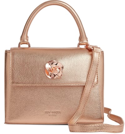 Ted Baker schoudertas Rosama Rose Detail Mini Metallic Top Handle Bag Rosegold roségoudkleurig