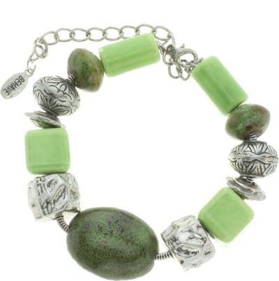 Behave - armband met groene kralen - handgemaakte stijl voor boho looks