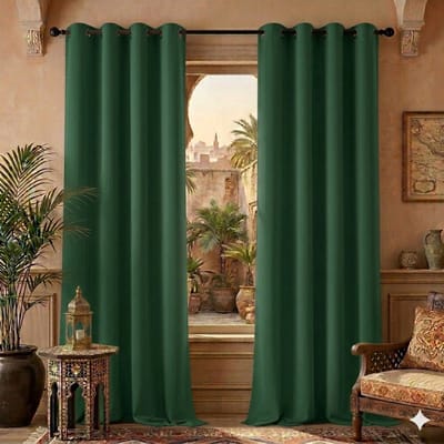 Maison Elara Set van 2 verduisterende gordijnen met plooiband, hittebescherming, 175 x 140 cm (hoogte x breedte), bosgroen