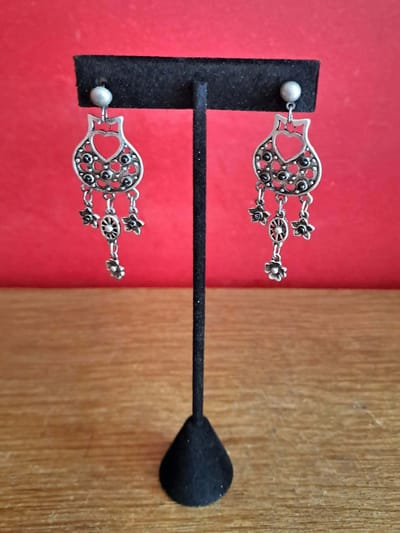 Oorbellen met leuke charmante hanger | Oorbellen | Charmant