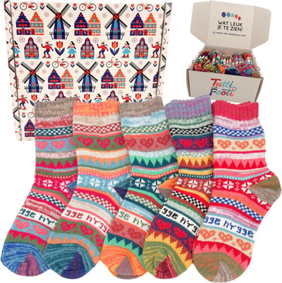 Tutti Footi - Scandinavische Hygge Sokken 'Vali' set 5 paar - maat 35-39 - Warme Noorse Wintersokken dames met Hartjes , Tekst en Kleurrijke patronen