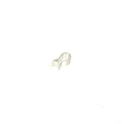 Agrafe garde boue avant pour scooter Peugeot 50 V-Clic 759376 Neuf