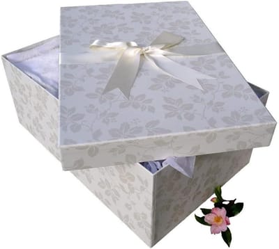 Bruidsjurk Opbergdoos - Trouwjurk Kist - Jurk Beschermen - Handgemaakt Brits Product - 75 cm - Ivoorkleurig