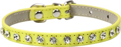 Katten - Halsbandje strass - Bling-Bling - Leder - Neon geel- Met kleine zirkonia steentjes (vast genageld) - Instelbaar van 15cm t/m 23cm - LET OP !!! : meet eerst de hals van uw huisdier of dit bandje past !
