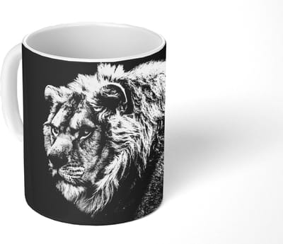 Mok - Koffiemok - Leeuw - Portret - Wilde dieren - Zwart - Wit - Mokken - 350 ML - Beker - Koffiemokken - Theemok