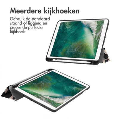 imoshion Tablet Hoes - Geschikt voor Apple iPad Air 2 (2014) / Air 1 (2013) / 6e generatie (2018) 9.7 inch / 5e generatie (2017) 9.7 inch - Design Trifold Bookcase