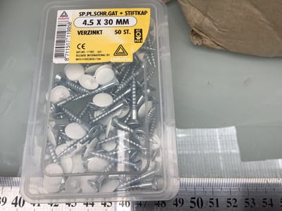 Deltafix spaanplaatschroef platkop / kruiskop / met kopboring en stiftkap wit verzinkt 4.5 x 30 mm 50 st.