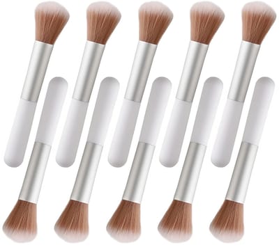 10-Delige Pluizige Beauty Make-upkwastenset – Draagbare Blendingkwasten met Paddenstoelontwerp (Wit, Plastic)