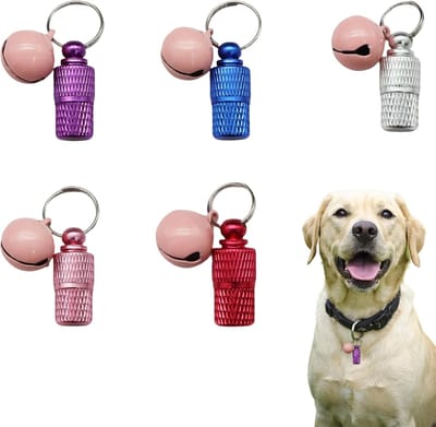 5 Huisdier Adreskokers met Belletje, Waterbestendige ID Tags van Koper voor Hond Kat en Halsband, Afneembare Identificatie Hangertjes in 5 Kleuren voor Contactgegevens en Dagelijks Gebruik