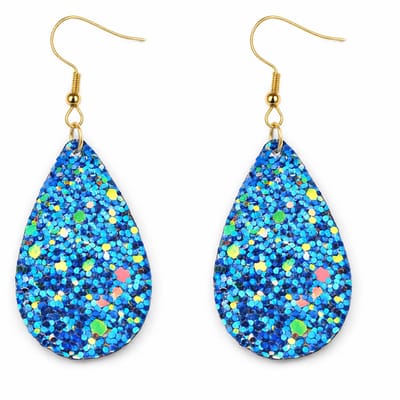 Stalen gold plated goudkleurige oorhangers met blauwe druppelvormige kunststof hanger met glitters lichtgewicht
