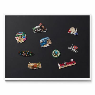 Tulup Magneetbord met Witte Frame - Zwart Magnetisch Bord in Verschillende Kleuren - 80 cm x 60 cm - Zwarte kleur - Magneetbord Multifunctioneel - Magneetbord Voor Thuiskantoor - Magnetisch Bord voor Thuis en Kantoor