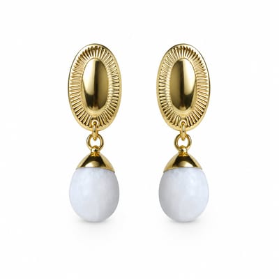 2 Love It Tijdloze Elegantie gouden oorbellen met melkwit natuursteen - RVS oorhangers - goudkleurig en wit