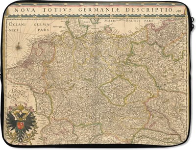 Laptophoes 17 inch - Plattegrond - Europa - Vintage - Laptop sleeve - Binnenmaat 41x28 cm - Zwarte achterkant - Stadskaart