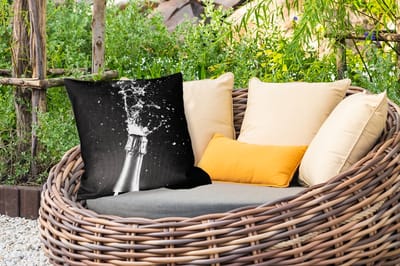 Buitenkussen Weerbestendig - Champagne - Zwart - Spetters - Popping - 50x50 cm