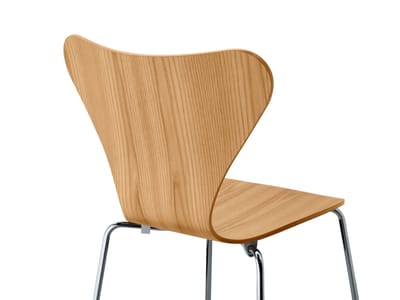 Fritz Hansen - Serie 7 3107 stoel - natuurlijk fineer - Iep - verchroomd - bruin