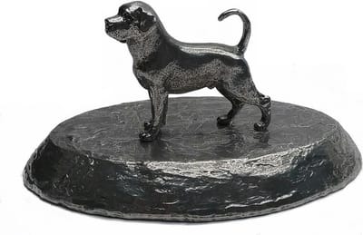 Urn rottweiler met staart groot