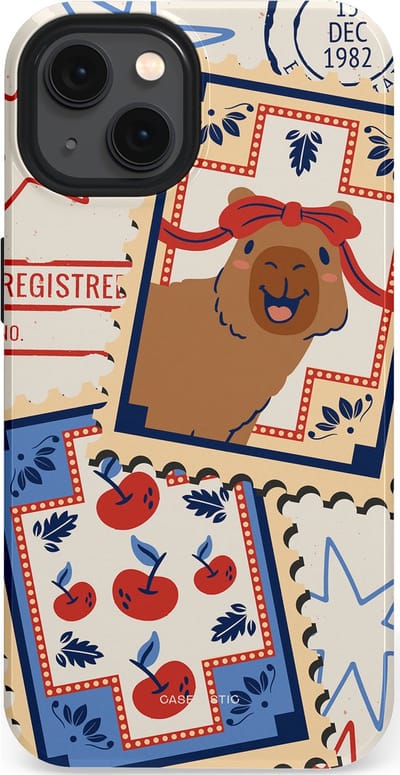 Casetastic hoesje geschikt voor Apple iPhone 13 - MagSafe - Dubbellaagse bescherming - Kerst Capibara Post van de Noordpool - Fashion Case - Lichtgrijs Zand Terracotta