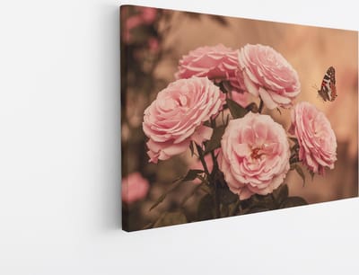 Saammp Canvas Schilderij - Vlinder bij roze rozen - Bloemen - Dieren - Natuur - 30x20 - Foto op canvas - Wanddecoratie - muurdecoratie Woonkamer - Slaapkamer decoratie - Canvas Print