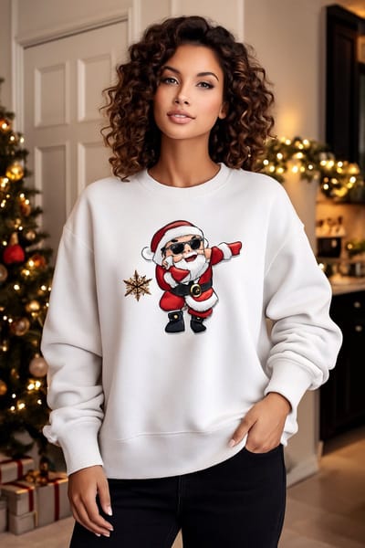 La Booty Kersttrui Dames- Oversized- Zachte Sweat stof- Off White- Dabbing Santa Print- maat S/M