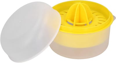Handige Sap Pers - Keuken Gadget - Sap Extraheren - Met Dooier Scheider - 13x13x11cm - Geel