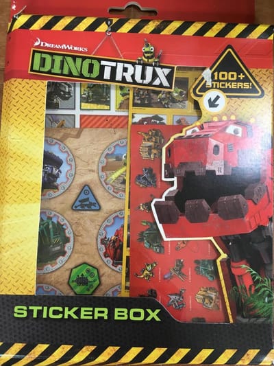 DreamWorks DinoTrux Stickerbox - Meer dan 100 zelfklevers