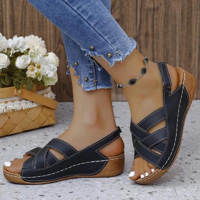Sandalen Dames Zomer Platform Slippers Dames Comfortabele Lichtgewicht Sleehakken Sandalen Vrouw Dikke Zool Antislip Strand Schoenen 38