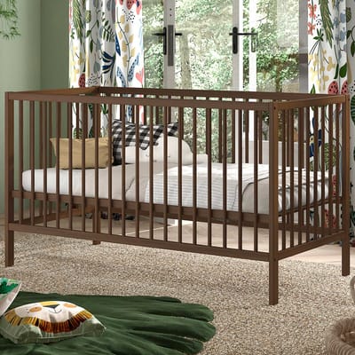 Peuterbed Dino - Beukenhout - 70x140cm - Walnootkleur - Vipack - Peuterbed - Bruin - Hout Eenpersoons Normaal Bed