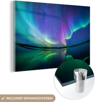 MuchoWow® Glasschilderij 60x40 cm - Schilderij acrylglas - Noorderlicht - Sterrenhemel - Reflectie - Foto op glas - Schilderijen
