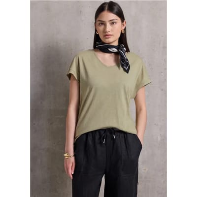 Basic shirt met V-hals