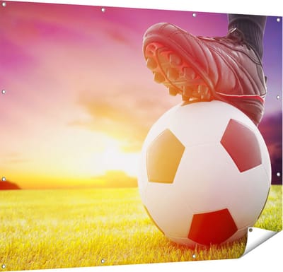 Gards Tuinposter Klassieke Voetbal Aftrap met Zonsondergang - 150x120 cm - Tuindoek - Tuindecoratie - Wanddecoratie buiten - Tuinschilderij