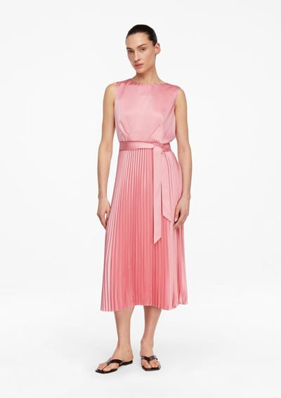 Plissée Satijnen Jurk met Strikceintuur Taille Dames COMMA