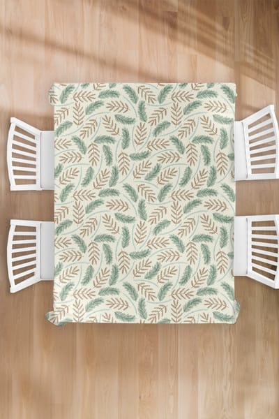 Kerst Tafelkleed - Kerstmis Decoratie - Tafellaken - Kerst - Patronen - Takken - 150x200 cm - Kerstmis Versiering - Tafeldecoratie Kerstmis - Kerstdecoratie tafel - Tafelversiering