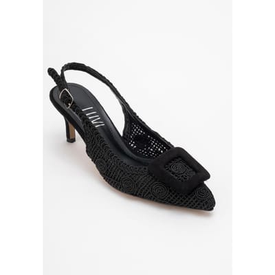 Ensley Gebreide Gesp Pump met Puntige Neus (Dames)